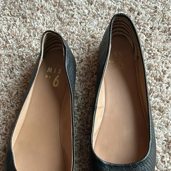 Black Flats | Black Flat Shoes | Classic | Business Casual | Mix No 6 Shoes - Picture 5 of 13